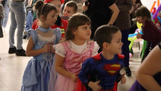 Magiczny Bal Andrzejkowy w Szkole Podstawowej nr 8 w Chełmie [GALERIA ZDJĘĆ]