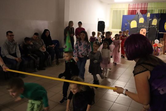 Magiczny Bal Andrzejkowy w Szkole Podstawowej nr 8 w Chełmie [GALERIA ZDJĘĆ]