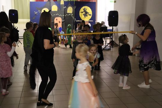 Magiczny Bal Andrzejkowy w Szkole Podstawowej nr 8 w Chełmie [GALERIA ZDJĘĆ]