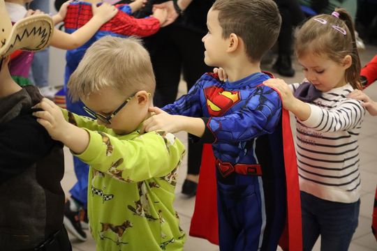 Magiczny Bal Andrzejkowy w Szkole Podstawowej nr 8 w Chełmie [GALERIA ZDJĘĆ]