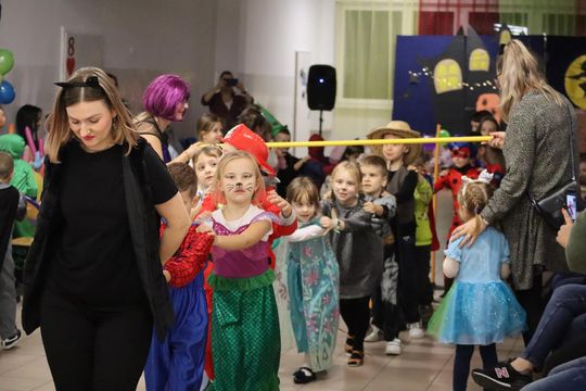 Magiczny Bal Andrzejkowy w Szkole Podstawowej nr 8 w Chełmie [GALERIA ZDJĘĆ]