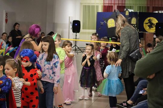 Magiczny Bal Andrzejkowy w Szkole Podstawowej nr 8 w Chełmie [GALERIA ZDJĘĆ]