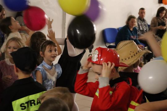 Magiczny Bal Andrzejkowy w Szkole Podstawowej nr 8 w Chełmie [GALERIA ZDJĘĆ]