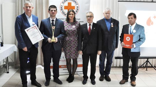 Chełm. Krwiodawcy docenieni. Ich krew ratuje życie! [GALERIA ZDJĘĆ]