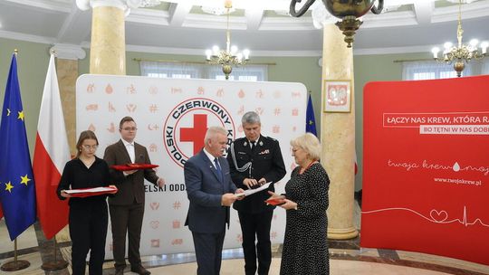 Chełm. Krwiodawcy docenieni. Ich krew ratuje życie! [GALERIA ZDJĘĆ]