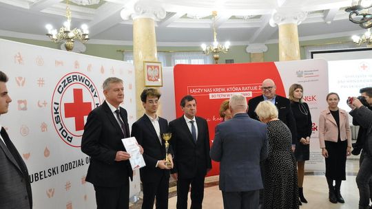 Chełm. Krwiodawcy docenieni. Ich krew ratuje życie! [GALERIA ZDJĘĆ]