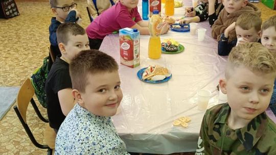 Gm. Wierzbica. Szalone andrzejki w Szkole Podstawowej w Wierzbicy [GALERIA ZDJĘĆ]