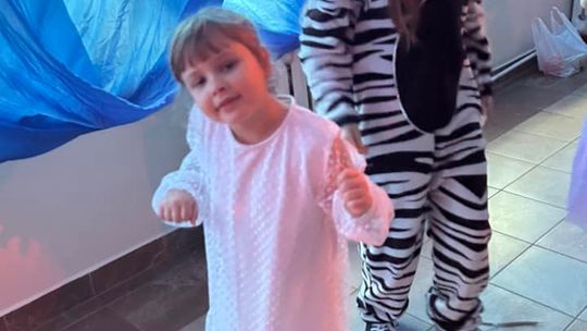 Gm. Wierzbica. Szalone andrzejki w Szkole Podstawowej w Wierzbicy [GALERIA ZDJĘĆ]