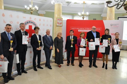 Chełm. Krwiodawcy docenieni. Ich krew ratuje życie! [GALERIA ZDJĘĆ]