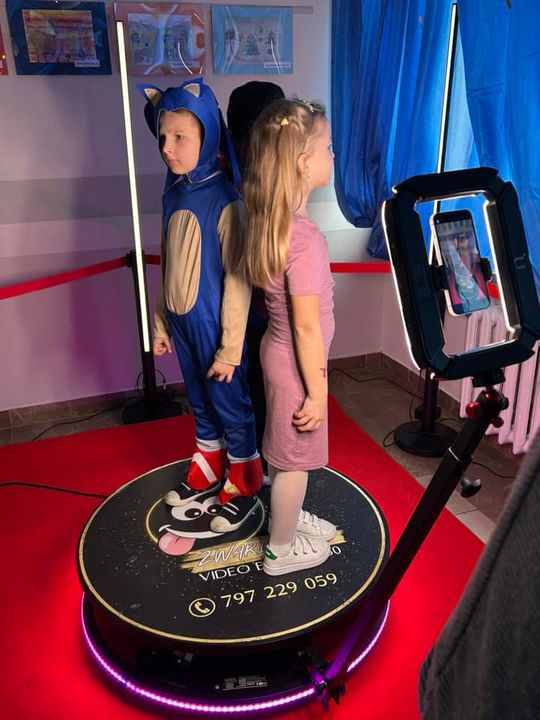 Gm. Wierzbica. Szalone andrzejki w Szkole Podstawowej w Wierzbicy [GALERIA ZDJĘĆ]