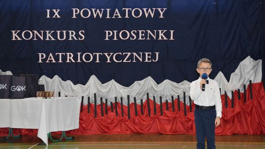 Gm. Łopiennik Górny. IX Powiatowy Konkurs Piosenki Patriotycznej [GALERIA ZDJĘĆ]