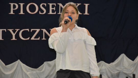 Gm. Łopiennik Górny. IX Powiatowy Konkurs Piosenki Patriotycznej [GALERIA ZDJĘĆ]