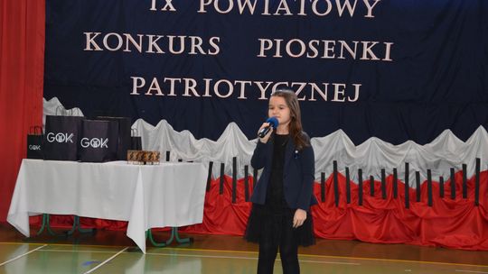 Gm. Łopiennik Górny. IX Powiatowy Konkurs Piosenki Patriotycznej [GALERIA ZDJĘĆ]