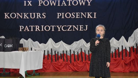 Gm. Łopiennik Górny. IX Powiatowy Konkurs Piosenki Patriotycznej [GALERIA ZDJĘĆ]