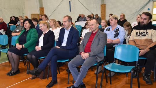 Gm. Łopiennik Górny. IX Powiatowy Konkurs Piosenki Patriotycznej [GALERIA ZDJĘĆ]