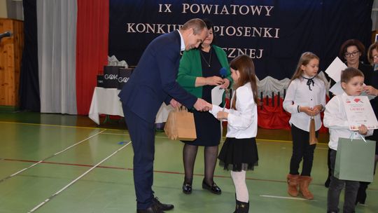Gm. Łopiennik Górny. IX Powiatowy Konkurs Piosenki Patriotycznej [GALERIA ZDJĘĆ]