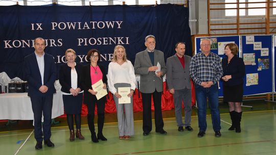 Gm. Łopiennik Górny. IX Powiatowy Konkurs Piosenki Patriotycznej [GALERIA ZDJĘĆ]