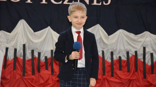 Gm. Łopiennik Górny. IX Powiatowy Konkurs Piosenki Patriotycznej [GALERIA ZDJĘĆ]