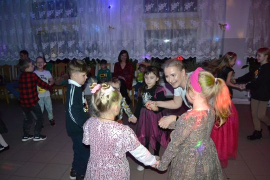 Bal andrzejkowy w Centrum Społeczno - Kulturalnym w Gorzkowie [GALERIA ZDJĘĆ]