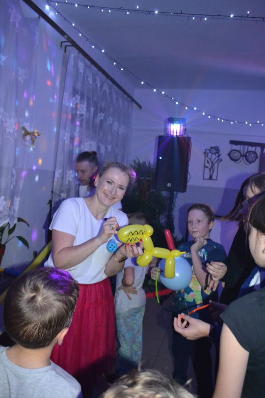 Bal andrzejkowy w Centrum Społeczno - Kulturalnym w Gorzkowie [GALERIA ZDJĘĆ]