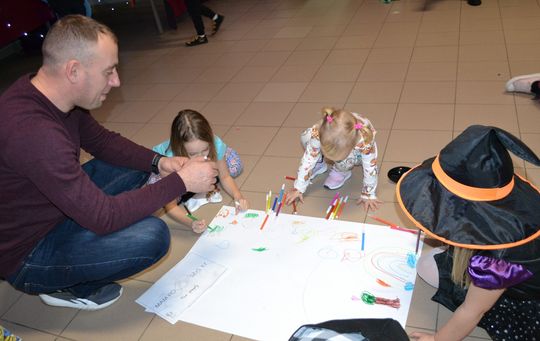 Bal andrzejkowy w Centrum Społeczno - Kulturalnym w Gorzkowie [GALERIA ZDJĘĆ]