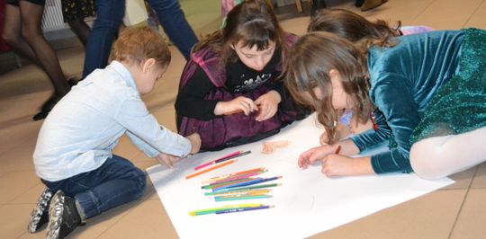 Bal andrzejkowy w Centrum Społeczno - Kulturalnym w Gorzkowie [GALERIA ZDJĘĆ]