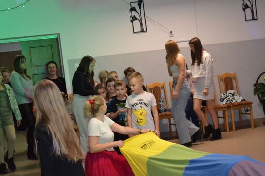 Bal andrzejkowy w Centrum Społeczno - Kulturalnym w Gorzkowie [GALERIA ZDJĘĆ]