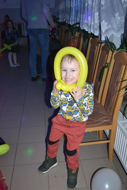 Bal andrzejkowy w Centrum Społeczno - Kulturalnym w Gorzkowie [GALERIA ZDJĘĆ]