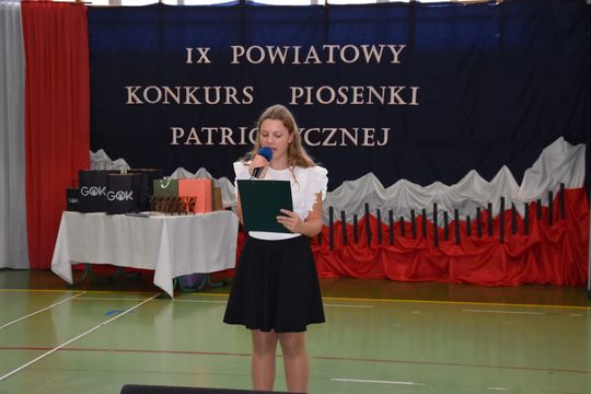 Gm. Łopiennik Górny. IX Powiatowy Konkurs Piosenki Patriotycznej [GALERIA ZDJĘĆ]