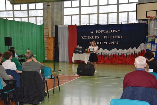 Gm. Łopiennik Górny. IX Powiatowy Konkurs Piosenki Patriotycznej [GALERIA ZDJĘĆ]