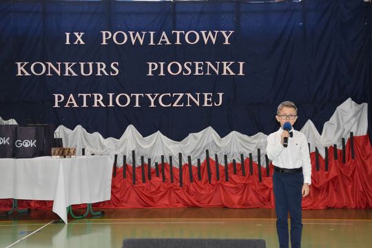 Gm. Łopiennik Górny. IX Powiatowy Konkurs Piosenki Patriotycznej [GALERIA ZDJĘĆ]