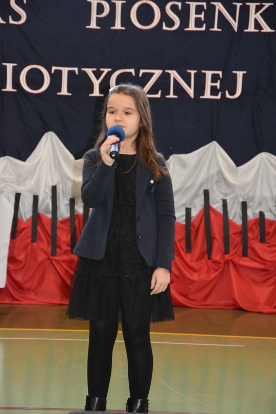 Gm. Łopiennik Górny. IX Powiatowy Konkurs Piosenki Patriotycznej [GALERIA ZDJĘĆ]