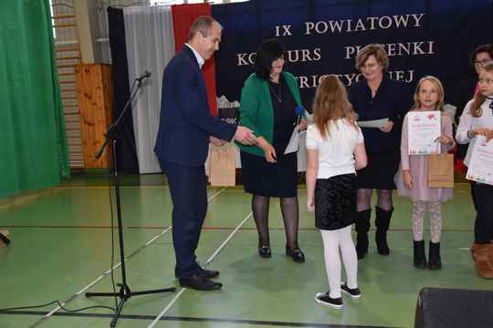 Gm. Łopiennik Górny. IX Powiatowy Konkurs Piosenki Patriotycznej [GALERIA ZDJĘĆ]