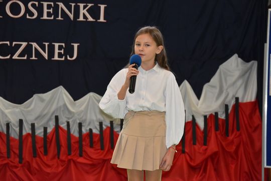Gm. Łopiennik Górny. IX Powiatowy Konkurs Piosenki Patriotycznej [GALERIA ZDJĘĆ]