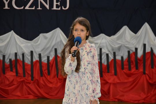 Gm. Łopiennik Górny. IX Powiatowy Konkurs Piosenki Patriotycznej [GALERIA ZDJĘĆ]