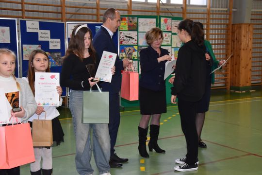 Gm. Łopiennik Górny. IX Powiatowy Konkurs Piosenki Patriotycznej [GALERIA ZDJĘĆ]