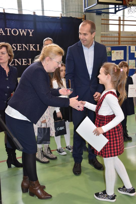 Gm. Łopiennik Górny. IX Powiatowy Konkurs Piosenki Patriotycznej [GALERIA ZDJĘĆ]