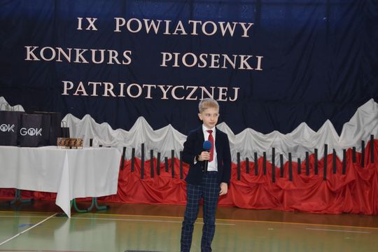 Gm. Łopiennik Górny. IX Powiatowy Konkurs Piosenki Patriotycznej [GALERIA ZDJĘĆ]