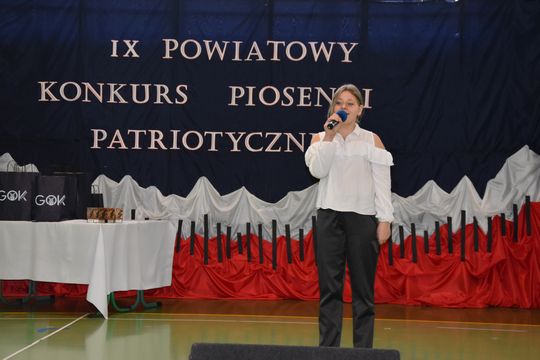Gm. Łopiennik Górny. IX Powiatowy Konkurs Piosenki Patriotycznej [GALERIA ZDJĘĆ]