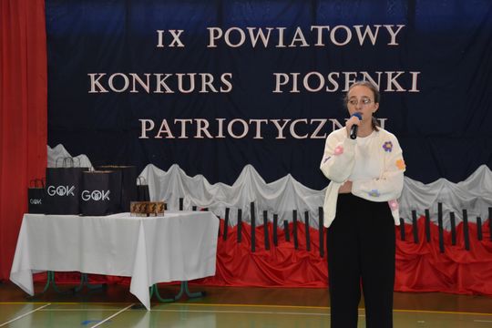 Gm. Łopiennik Górny. IX Powiatowy Konkurs Piosenki Patriotycznej [GALERIA ZDJĘĆ]