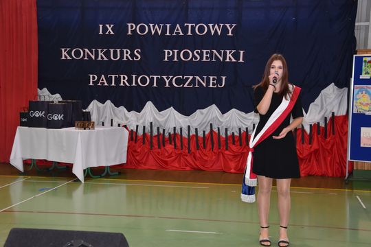Gm. Łopiennik Górny. IX Powiatowy Konkurs Piosenki Patriotycznej [GALERIA ZDJĘĆ]