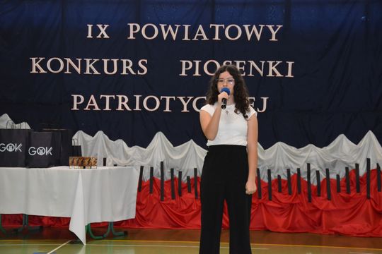 Gm. Łopiennik Górny. IX Powiatowy Konkurs Piosenki Patriotycznej [GALERIA ZDJĘĆ]