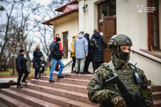 Rejowiec Fabryczny. Zmierzyli się oko w oko z terrorystami i hybrydowym zagrożeniem [GALERIA ZDJĘĆ]