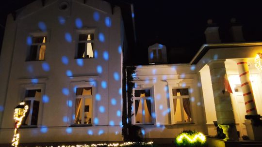 Gm. Siedliszcze. Jarmark świąteczny w Kuliku wieczorową porą... [GALERIA ZDJĘĆ]