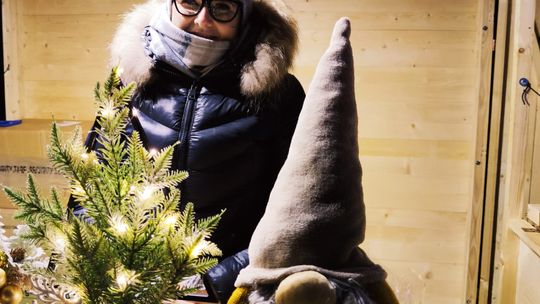 Gm. Siedliszcze. Jarmark świąteczny w Kuliku wieczorową porą... [GALERIA ZDJĘĆ]