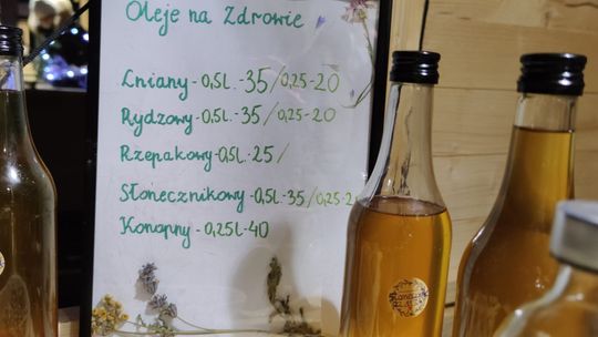 Gm. Siedliszcze. Jarmark świąteczny w Kuliku wieczorową porą... [GALERIA ZDJĘĆ]