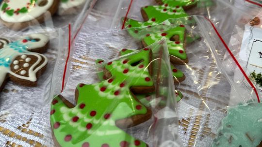 Gm. Siedliszcze. Świąteczny jarmark w Dworze Kulik. Masa ozdób i słodkości! [GALERIA ZDJĘĆ]