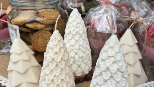 Gm. Siedliszcze. Świąteczny jarmark w Dworze Kulik. Masa ozdób i słodkości! [GALERIA ZDJĘĆ]