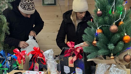Gm. Siedliszcze. Świąteczny jarmark w Dworze Kulik. Masa ozdób i słodkości! [GALERIA ZDJĘĆ]