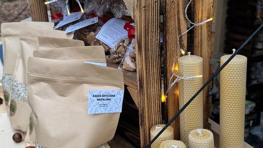 Gm. Siedliszcze. Świąteczny jarmark w Dworze Kulik. Masa ozdób i słodkości! [GALERIA ZDJĘĆ]